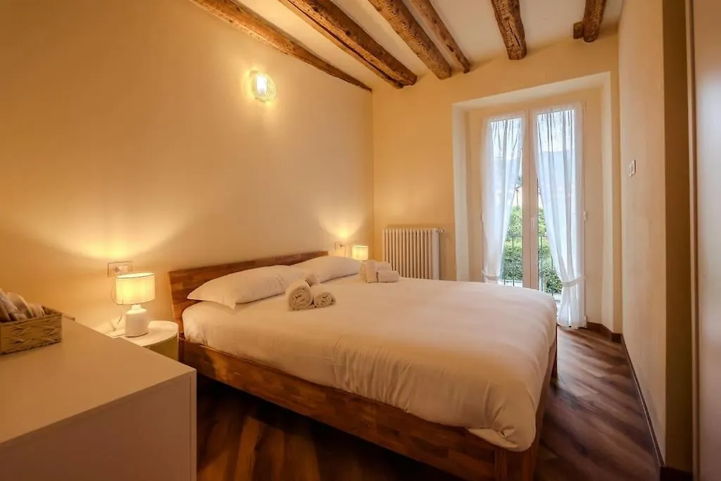 Carate Urio Casa Regina Margherita - Lussuoso Appartamento Vista Lago Con Parcheggio E Aria Condizionata 0*, Carate Urio איטליה